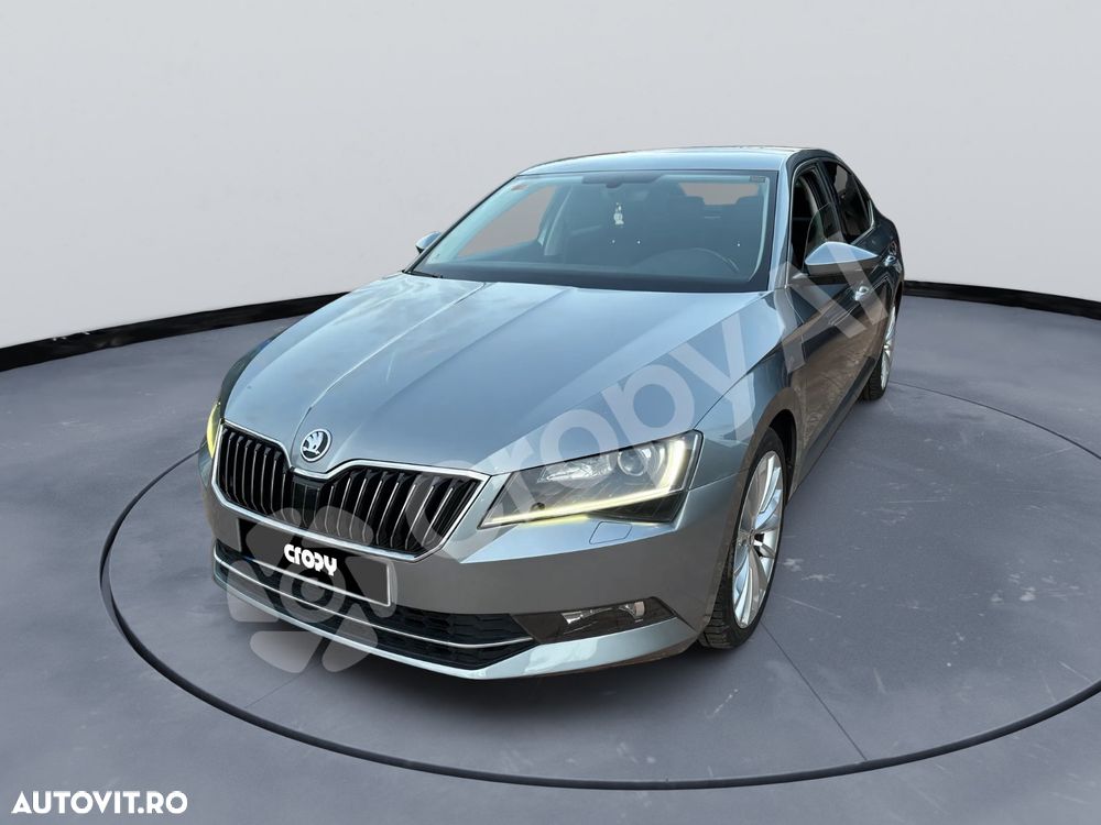 Skoda Superb 2.0 TDI DSG Active - 7