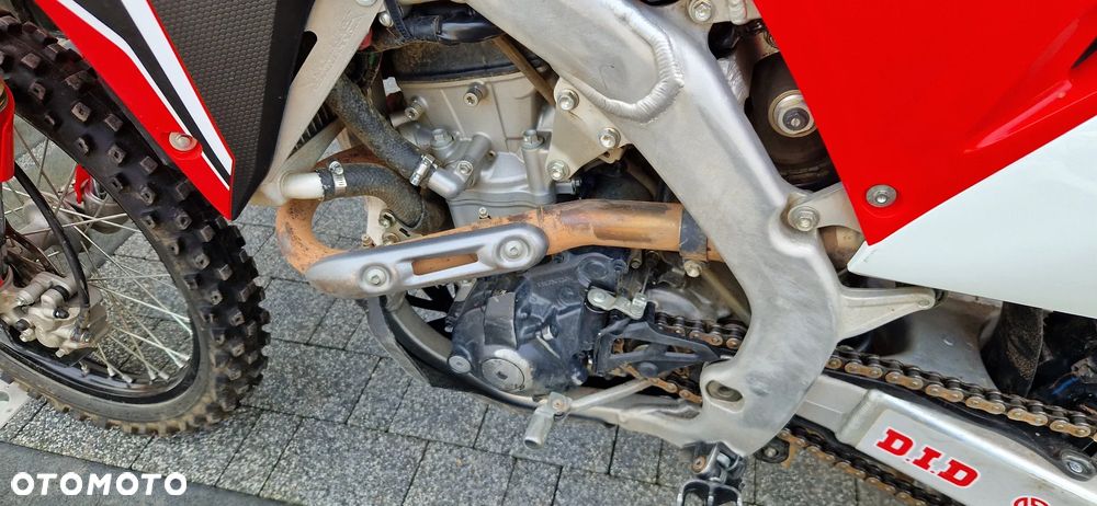 Honda CRF - 9