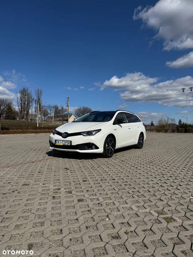 Toyota Auris - 4
