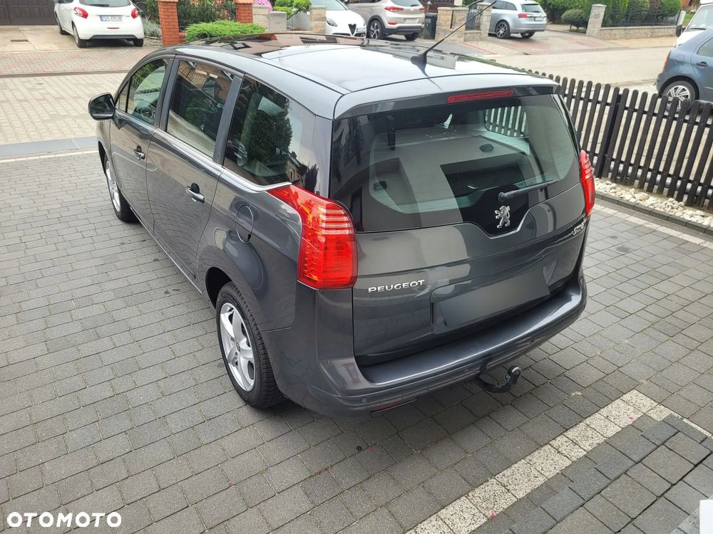 Peugeot 5008 - 18