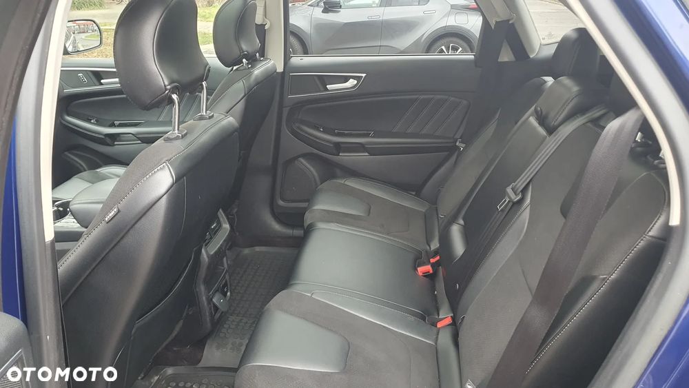 Ford Edge - 15