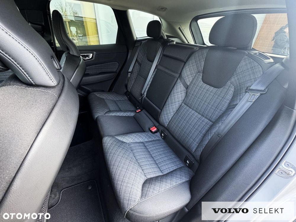 Volvo XC 60 - 29