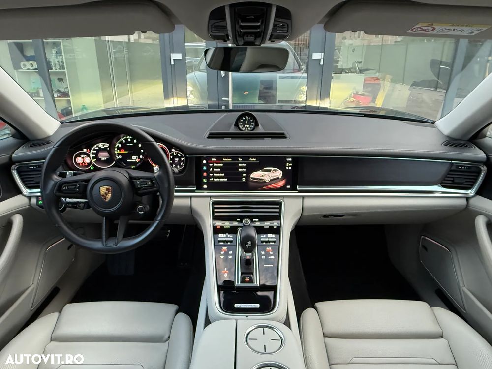 Porsche Panamera - 9