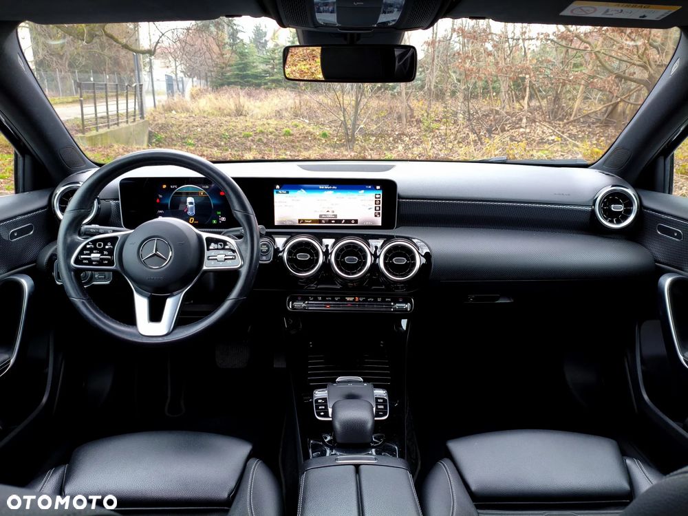 Mercedes-Benz Klasa A 200 d 8G-DCT Edition 1 - 28