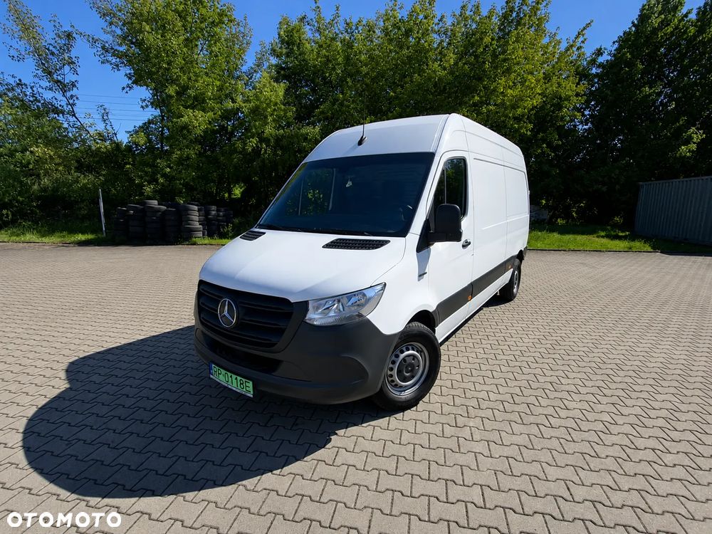 Mercedes-Benz Esprinter - 1