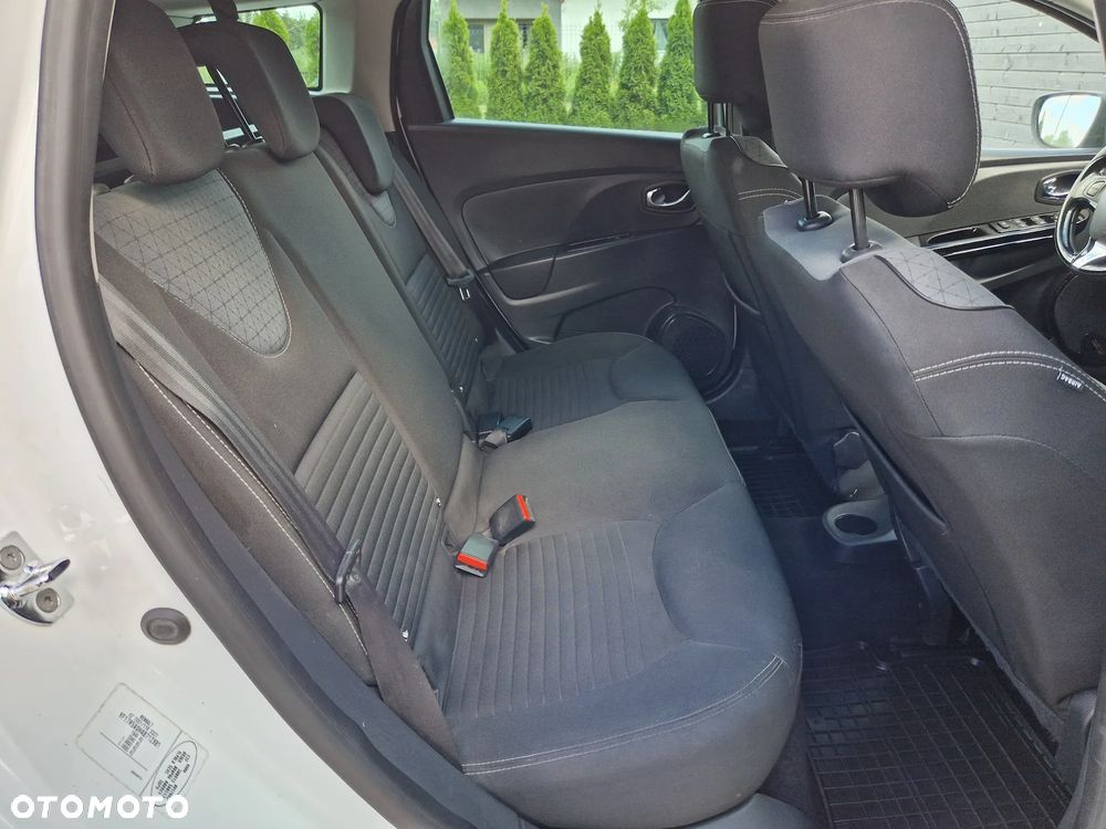 Renault Clio - 16