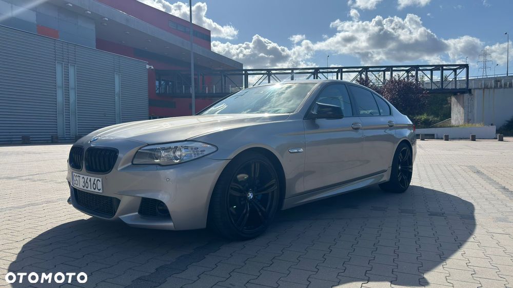 BMW Seria 5 520i - 7