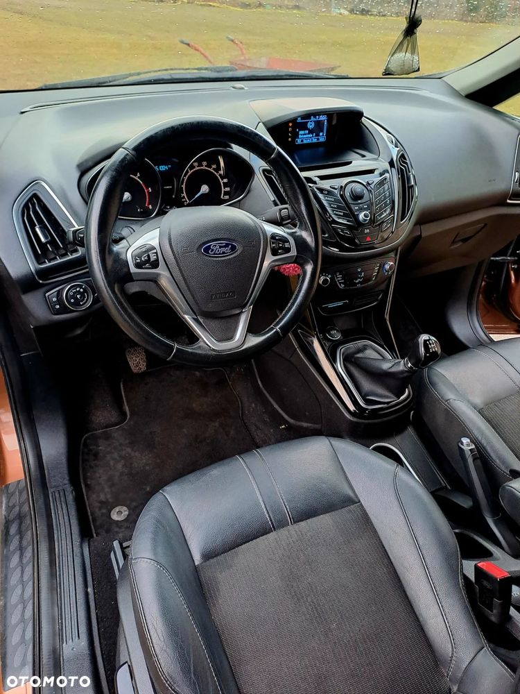 Ford B-MAX 1.6 TDCi Titanium - 11