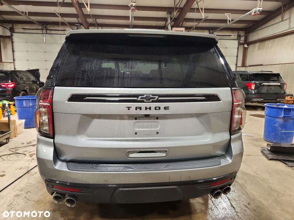 Chevrolet Tahoe - 3