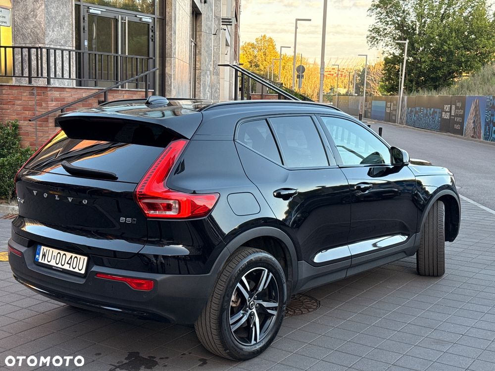 Volvo XC 40 B5 B AWD Momentum Pro - 7