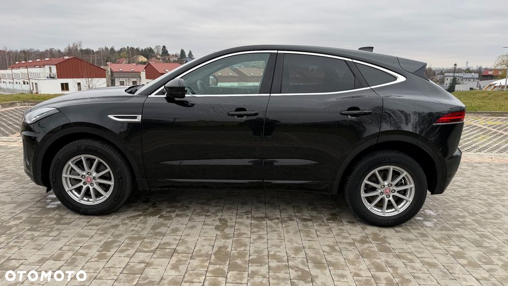 Jaguar E-Pace D150 R-Dynamic SE - 4