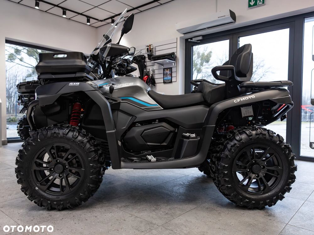CFMoto CForce - 8