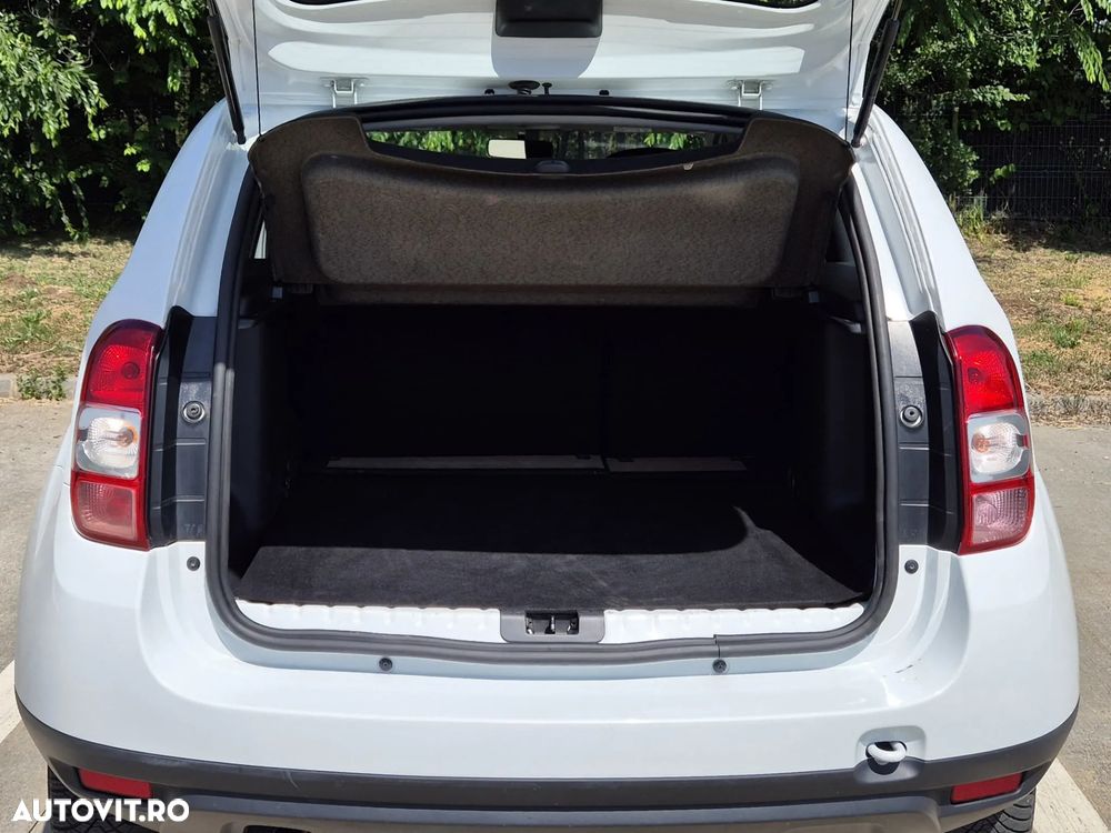 Dacia Duster 1.5 dCi 4x4 Laureate - 14