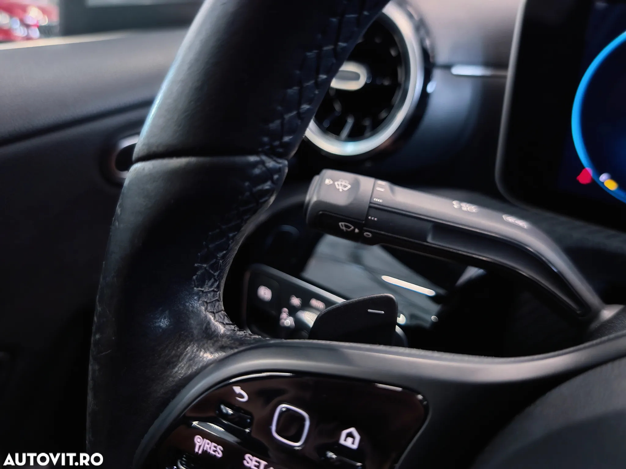 Mercedes-Benz A 180 d Sedan Aut. - 23