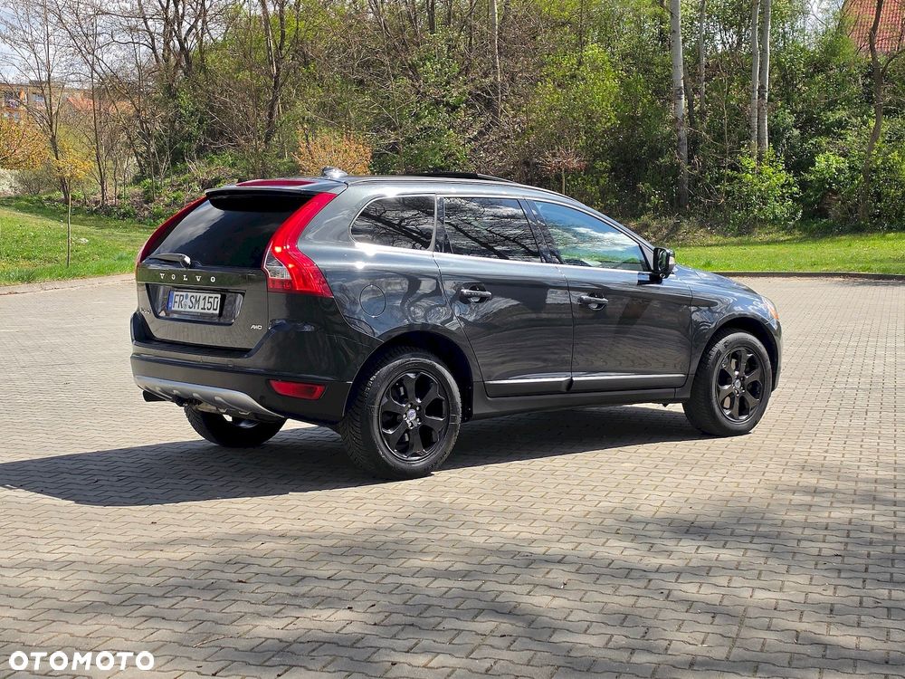 Volvo XC 60 D5 AWD Summum - 6