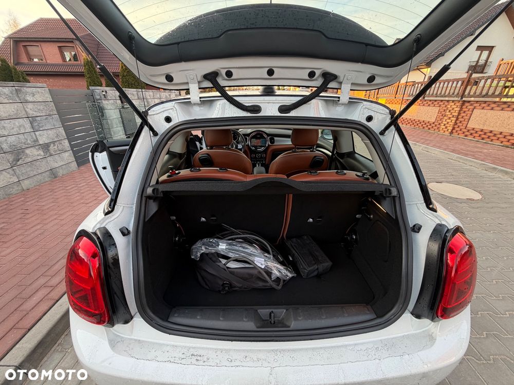 MINI Cooper SE Essential Trim - 12