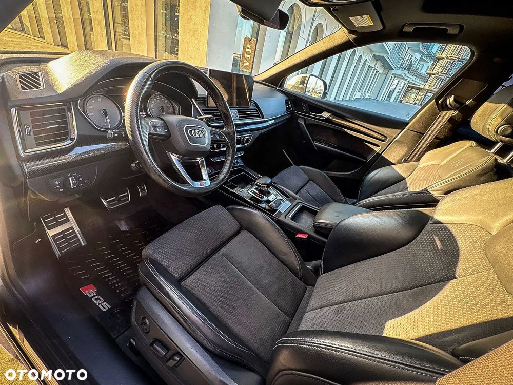 Audi SQ5 - 16