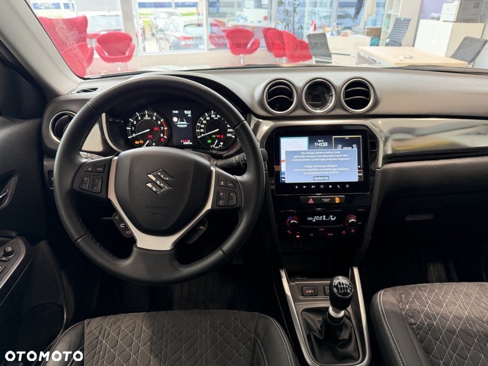 Suzuki Vitara - 12