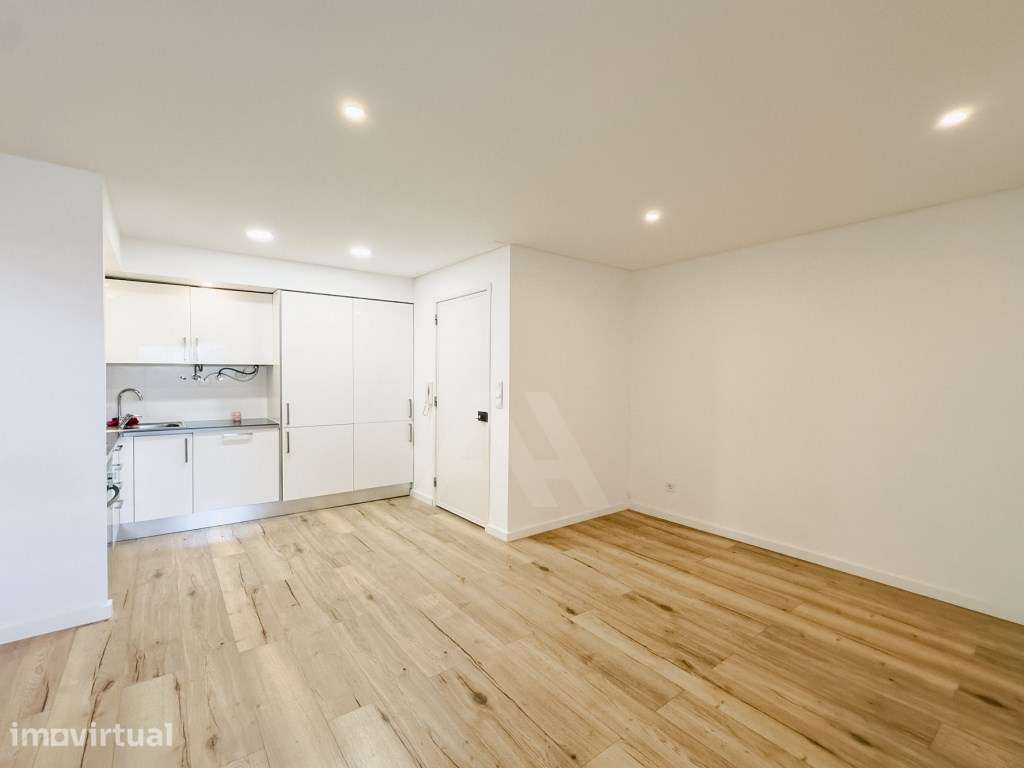 Apartamento T1+1 no Alto da Castelhana a 5 minutos de Cascais - Grande imagem: 3/21