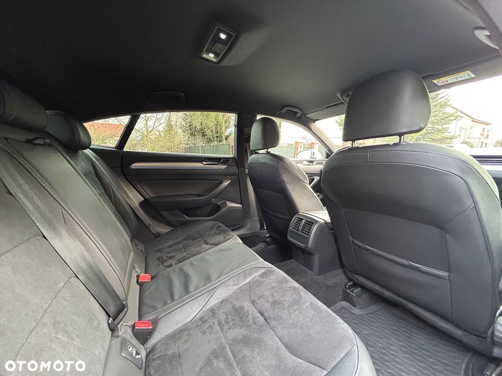 Volkswagen Arteon 2.0 TDI Bi-Turbo SCR 4Mot R-Line DSG - 33