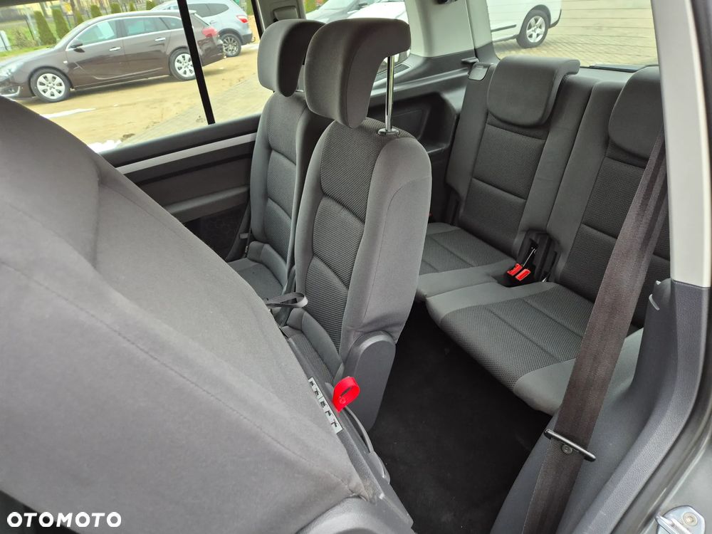 Volkswagen Touran 1.6 TDI DPF BlueMotion Technology DSG Comfortline - 7