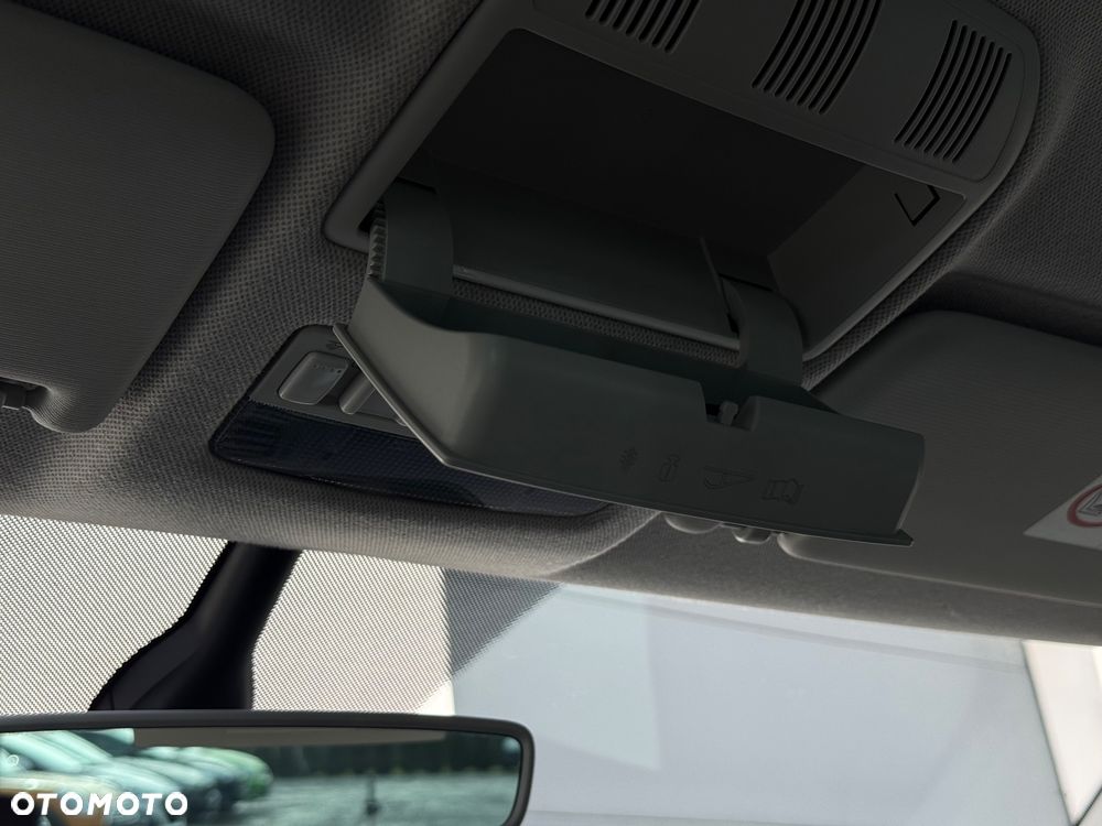 Skoda Fabia 1.2 TSI DSG Ambition - 27