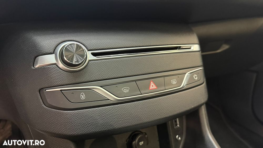Peugeot 308 BlueHDi 120 Stop & Start Allure - 23