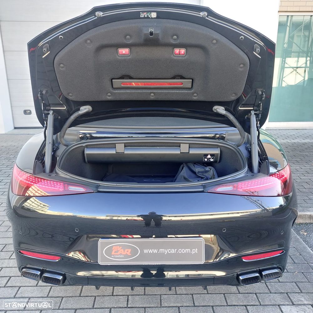 Mercedes-Benz SL 63 AMG 4Matic+ - 34