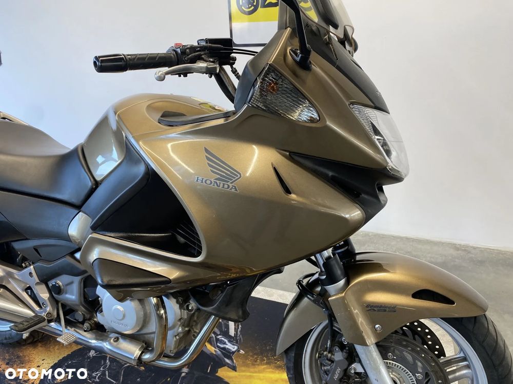 Honda Deauville - 21