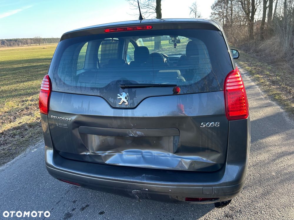 Peugeot 5008 - 9