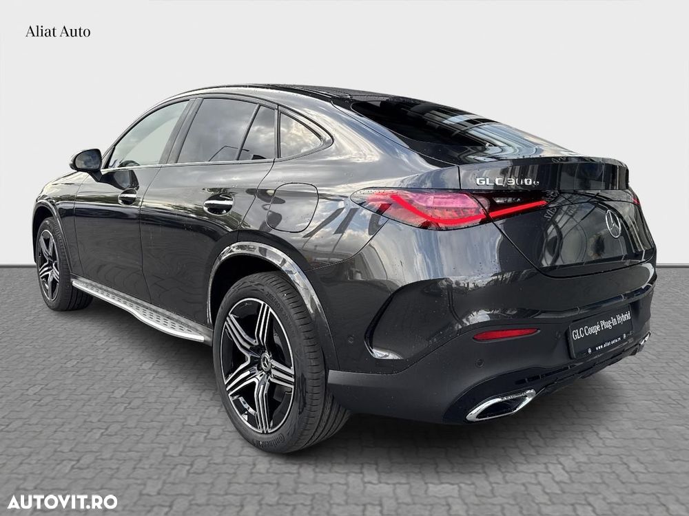 Mercedes-Benz GLC Coupe 300 e 4MATIC - 3