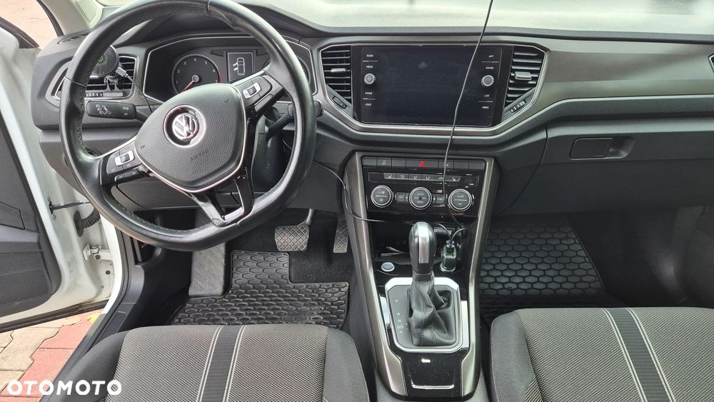 Volkswagen T-Roc - 5