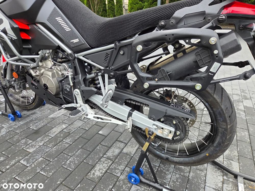 Aprilia Tuareg - 10
