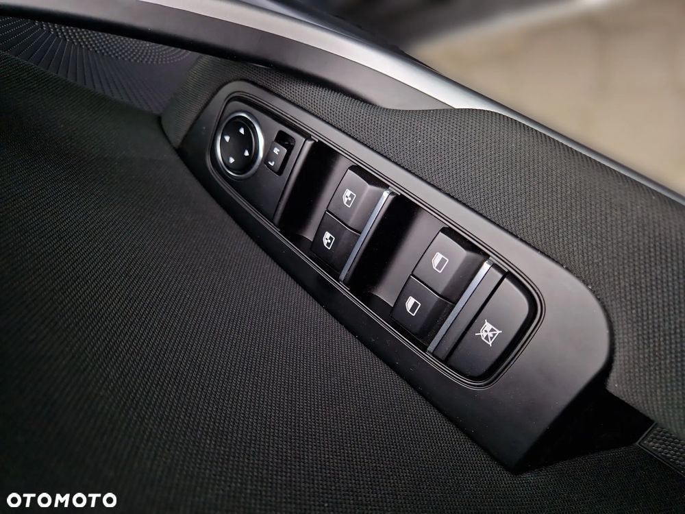 Kia XCeed 1.5 T-GDI L DCT - 12