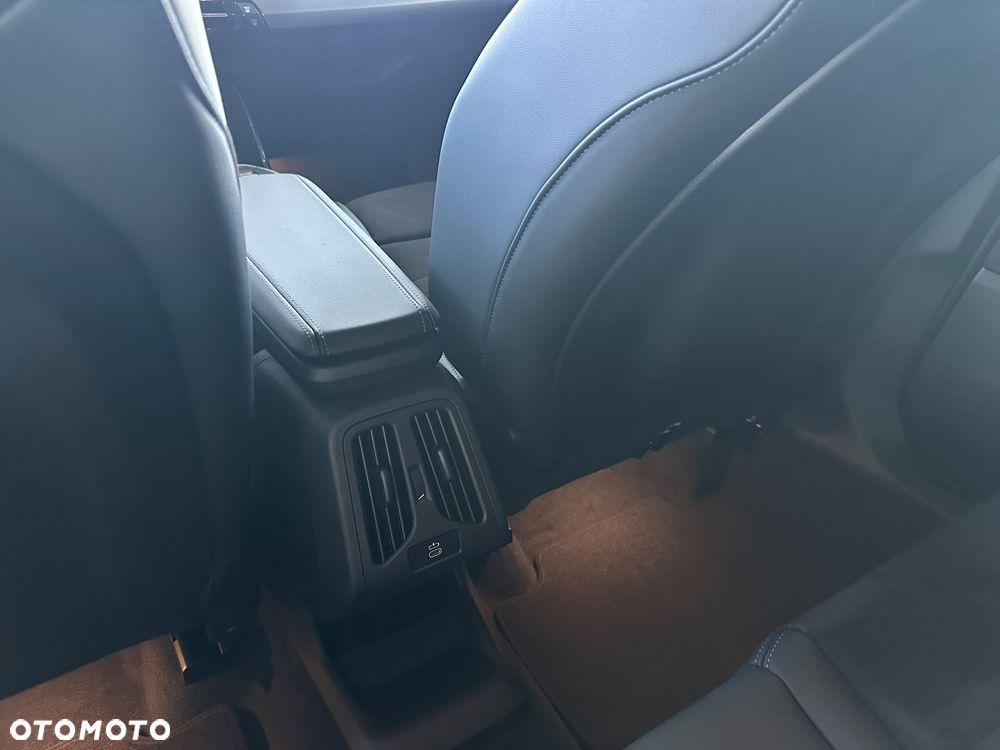 BMW X2 sDrive20d mHEV - 22