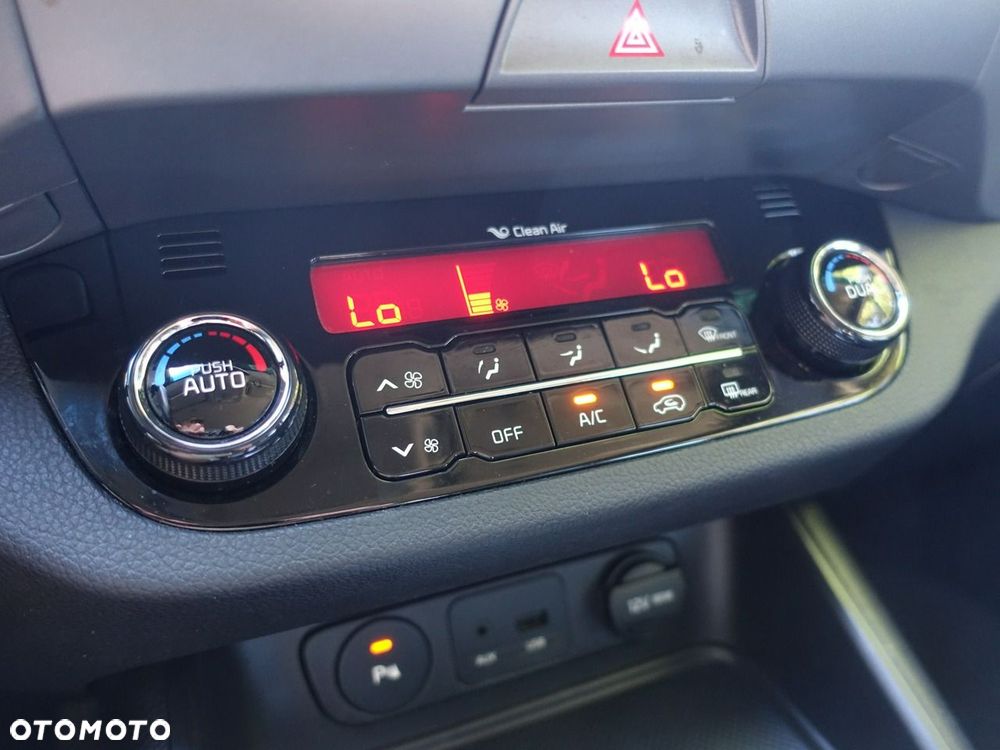 Kia Sportage 1.7 CRDI L 2WD - 23