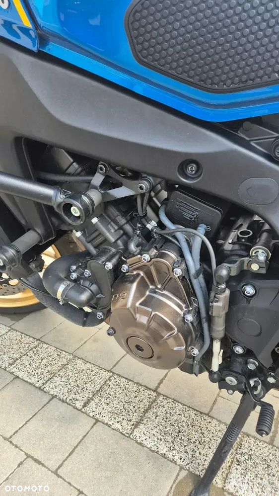 Yamaha XSR - 8