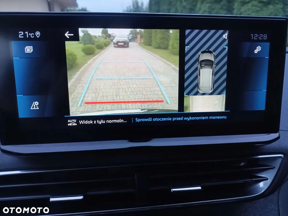Peugeot 3008 1.5 BlueHDi Road Trip S&S EAT8 - 17