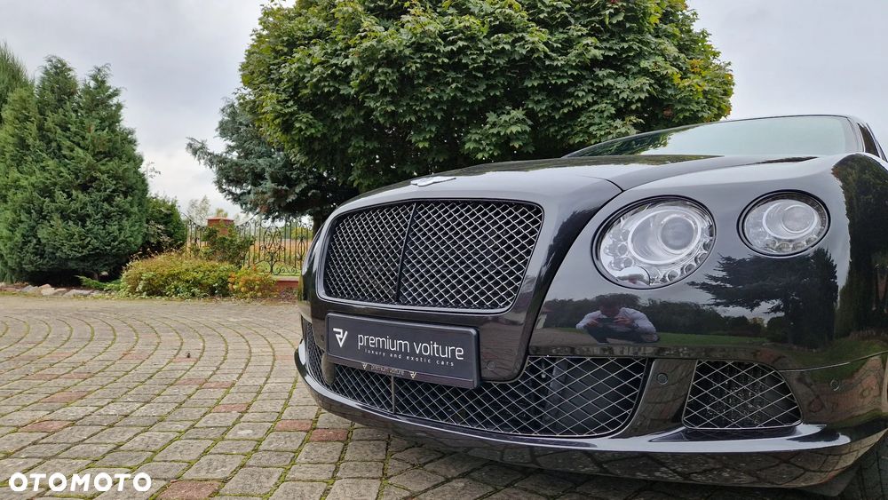 Bentley Continental GT Speed - 16