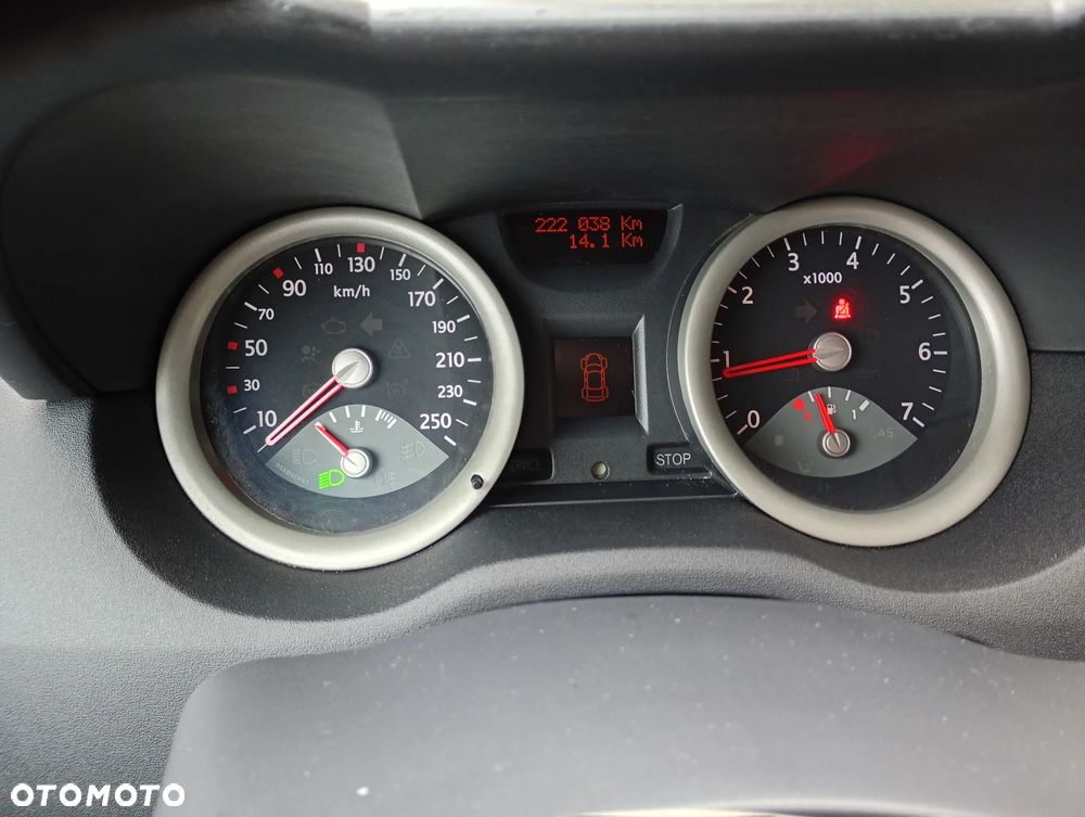 Renault Megane 1.6 Privilege - 12