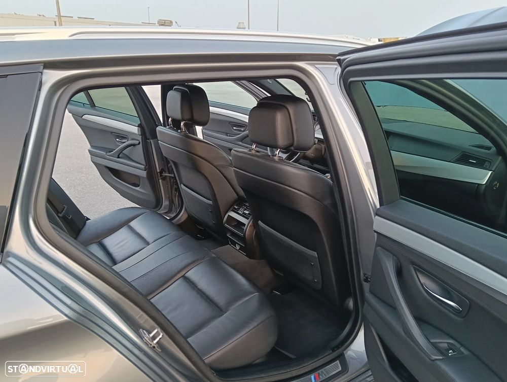 BMW 525 d Pack M - 17