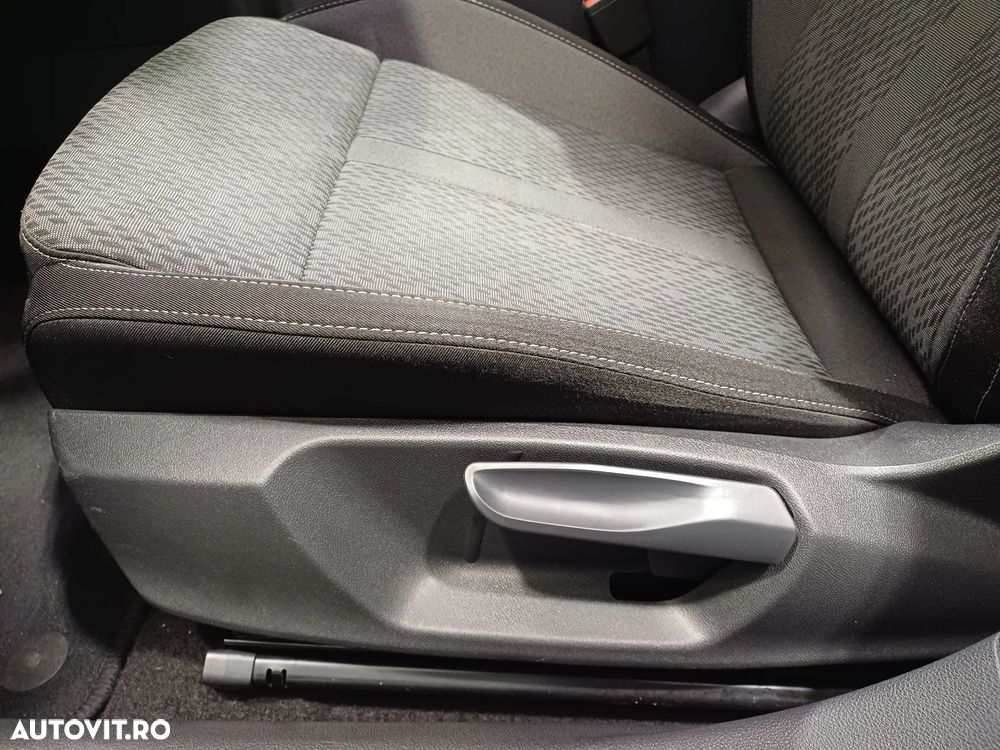 Skoda Octavia 2.0 TDI DSG Style - 10