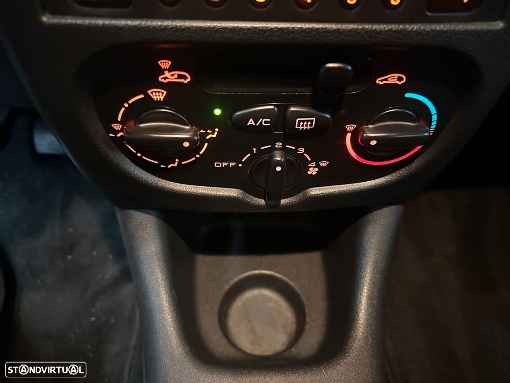 Peugeot 206+ 1.1 Trendy - 12