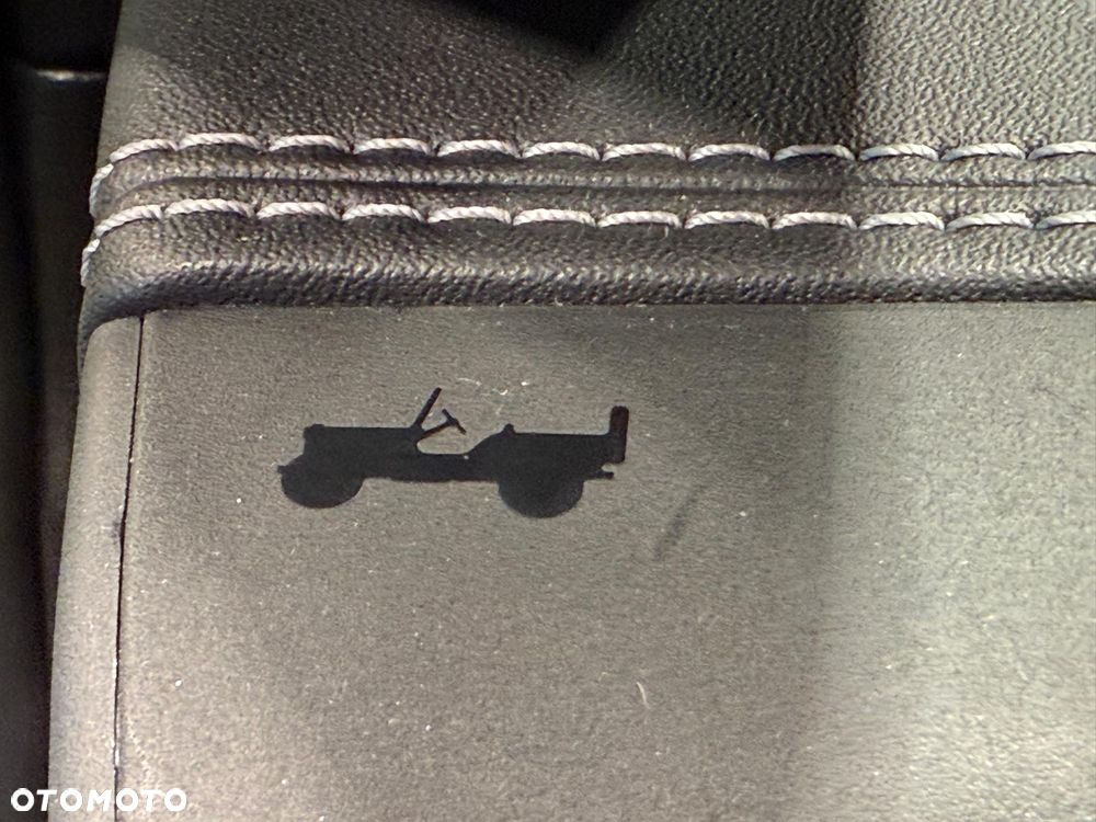 Jeep Compass 73.7kWh First Edition FWD - 18