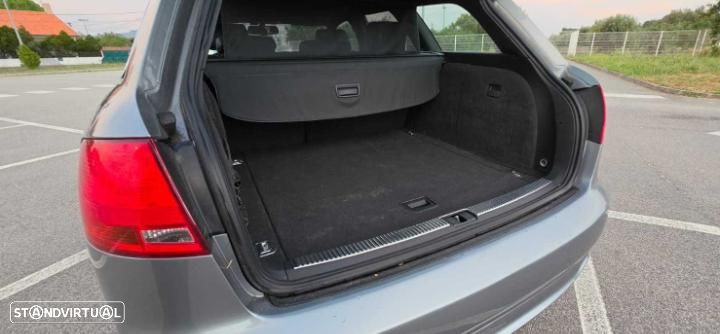 Audi A4 Avant 2.0 TDi S-line - 9