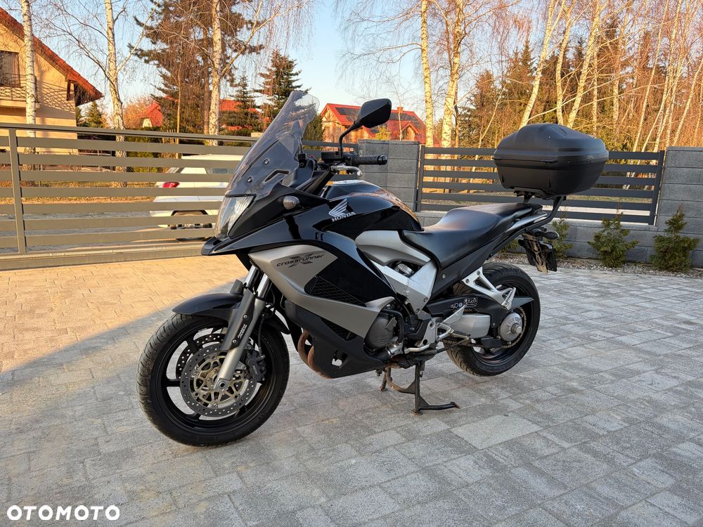 Honda VFR - 1