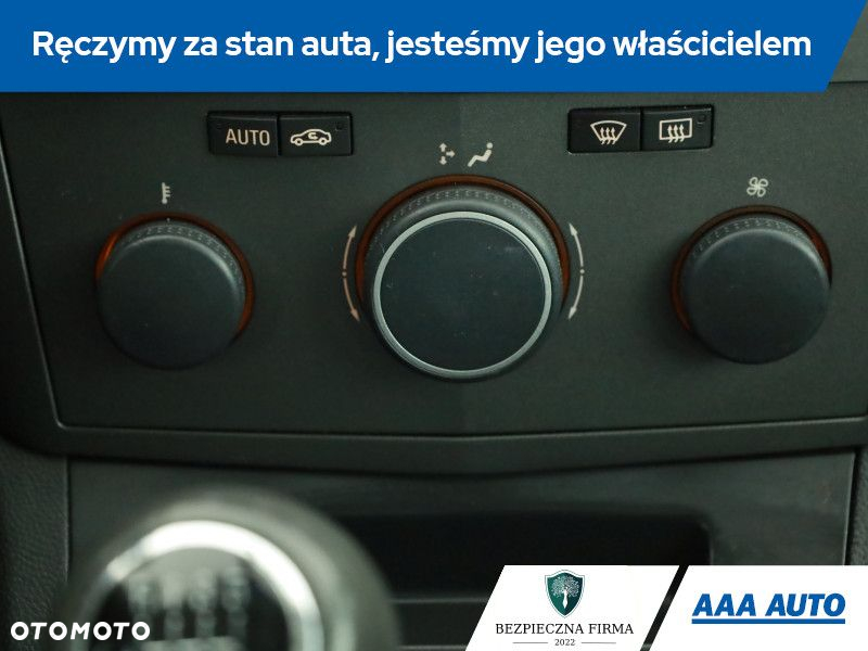 Opel Zafira - 16