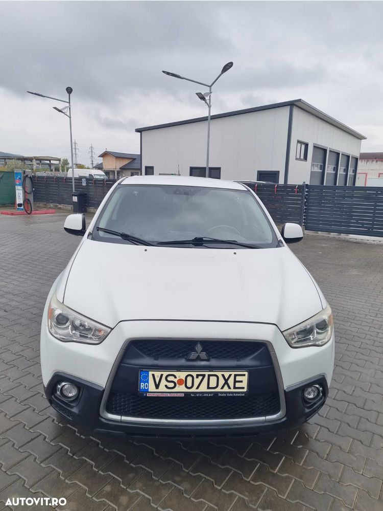Mitsubishi ASX 1.8 DI-D 4WD Instyle - 1