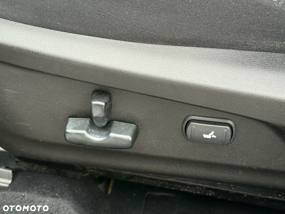 Subaru Legacy 2.5i Lineartronic Comfort - 27