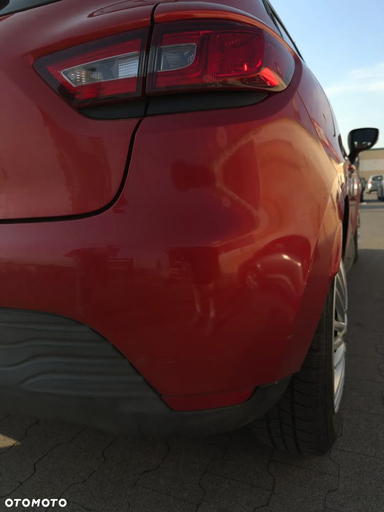 Renault Clio - 7